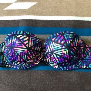 FINAL LISTING - Geo Pattern Strapless Bra